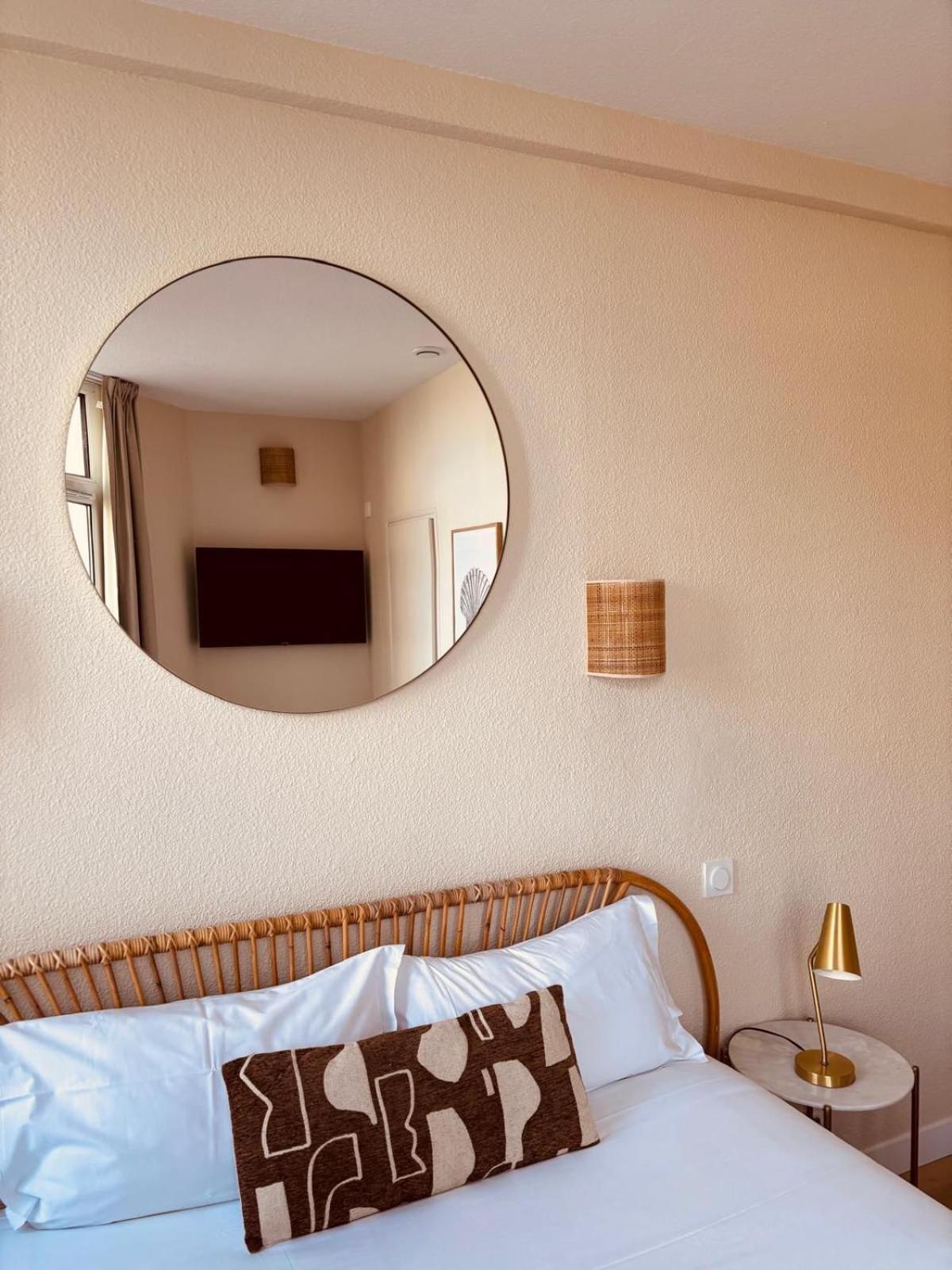 Hotel Le Britannic - Centre Gare-