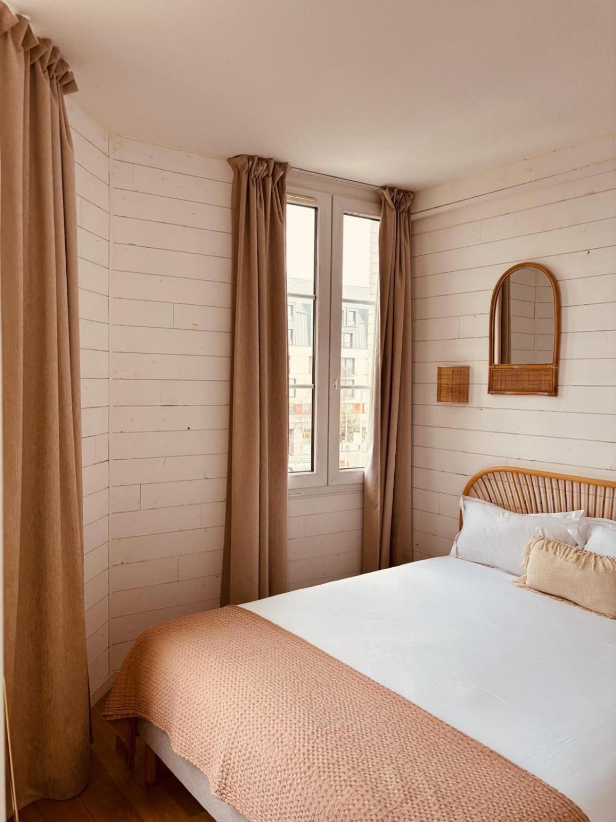 Le Britannic - Centre Gare- Hotel 2*